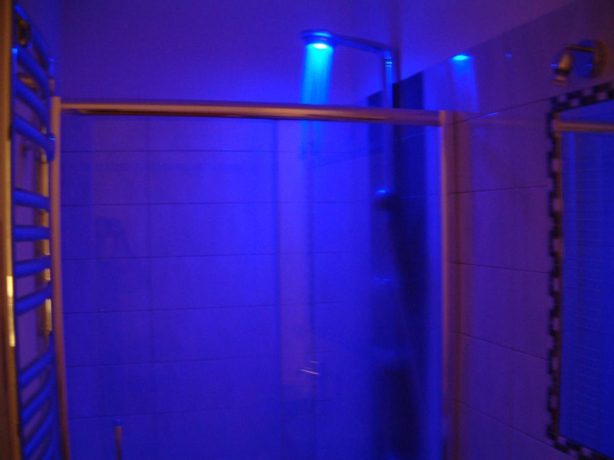 Chambres D'Hotes "Le Calme" Denicé Esterno foto