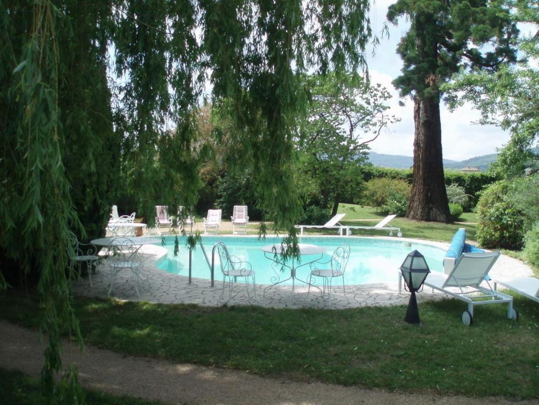 Chambres D'Hotes "Le Calme" Denicé Esterno foto