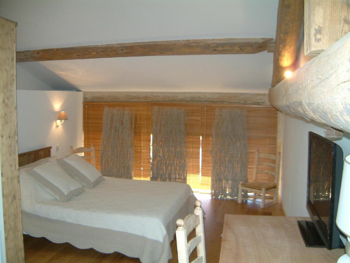 Chambres D'Hotes "Le Calme" Denicé Esterno foto