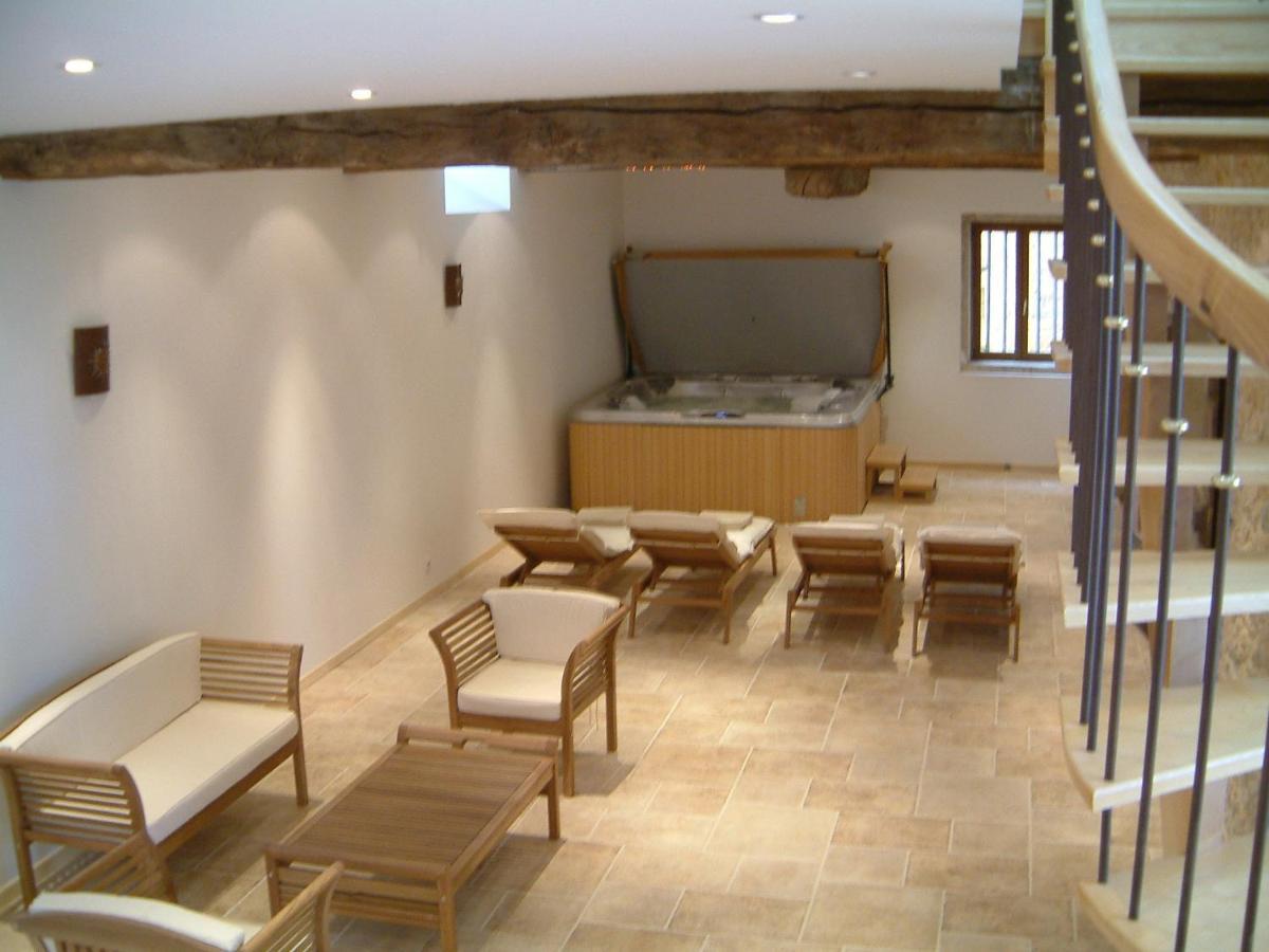 Chambres D'Hotes "Le Calme" Denicé Esterno foto